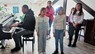 Oni su jedna velika porodica: Mali muzičari iz Pirota osvojili 3 zlata u Mariboru, pokreće ih samo ljubav