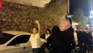 Spektakularni vatromet na Dedinju: Gosti izašli na ulicu, Ceca i Veljko ludovali uz trubače, nisu žalili evre