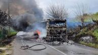 Potpuno izgoreo "Lastin" autobus u Brestoviku