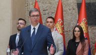 Vučić uručio ugovore o zaposlenju najuspešnijim diplomcima medicinskih škola i fakulteta