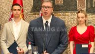 Vučić uručio ugovore o zaposlenju najuspešnijim diplomcima medicinskih škola i fakulteta