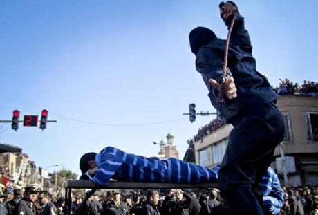 Javno bičevanje u Iranu