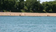 Nudisti na Adi diskriminisani, nemaju ni svoj kafić!