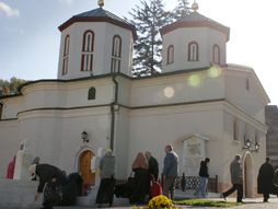 Manastir Rakovica služenje pomena poglavaru Srpske pravoslavne crkve patrijarhu Pavlu Pavle