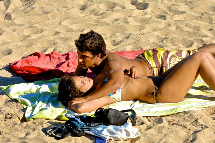 TAMABEPA, Seks na plaži, Ljubav je pokretač