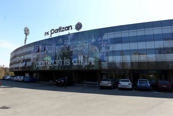 Zgrada FK Partizan, Štrajk igrača FK Partizan, stadion