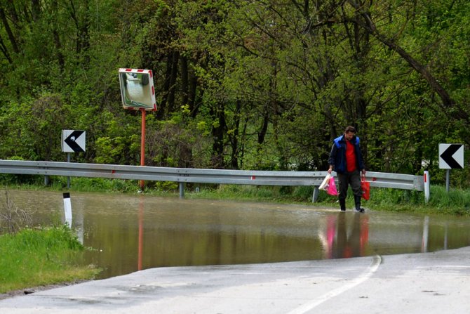 Poplave kod Đunisa