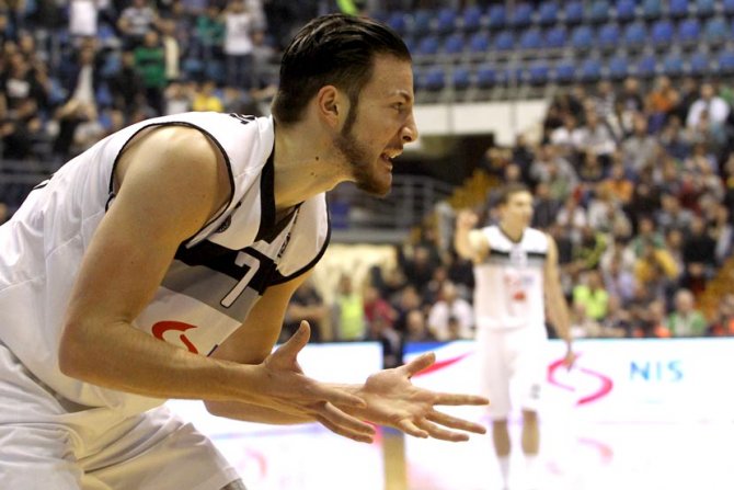 KK Partizan – KK Crvena zvezda, Žofri Lovernj