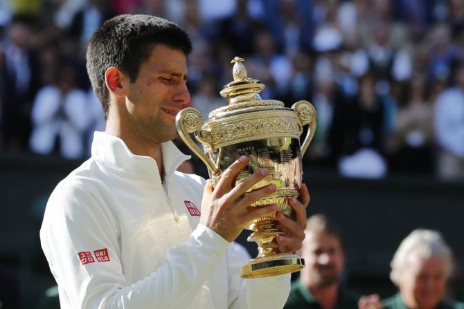 Novak Đoković je u finalu VImbldona pobedio Rodžera Federera