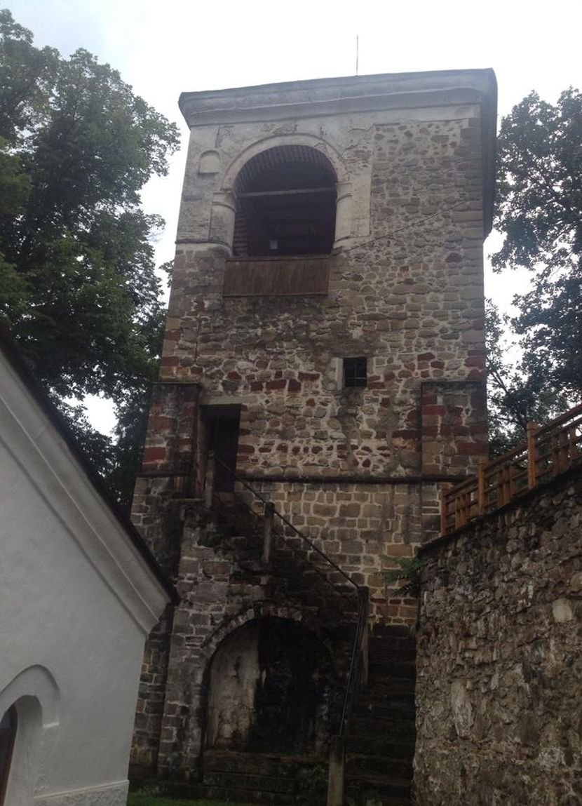 manastir Sveti Roman zvonik manastir Sveti Roman zvonik
