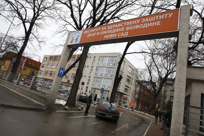 Novi Sad Bolnica, otrovana deca Novi Sad Bolnica, otrovana deca