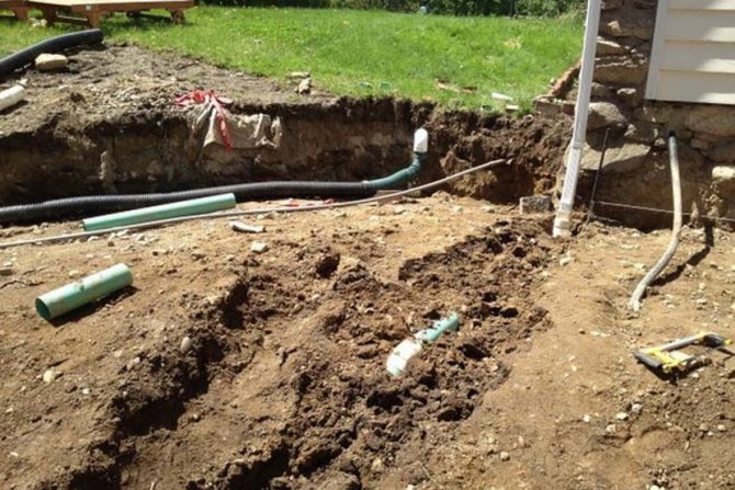 Pogledajte kako je ovaj čovek sredio dvorište