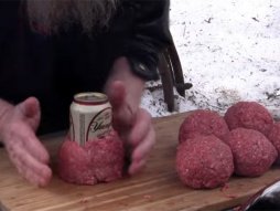 Pljeskavice, meso, pivo