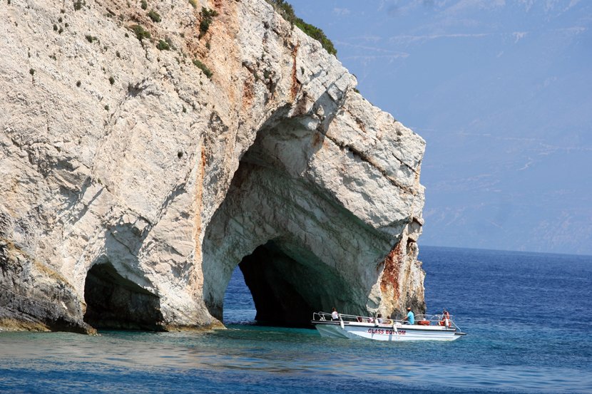 Ostrvo Zakintos, Zakynthos, Plave pećine, Blue Caves, Grčka, Odmor, Jonsko more, Letovanje, Odmor, plaža Ostrvo Zakintos, Zakynthos, Plave pećine, Blue Caves, Grčka, Odmor, Jonsko more, Letovanje, Odmor, plaža