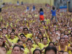 Filipinci u pokušaju da obore Ginisov rekord u broju ljudi koji vežbaju zumbu