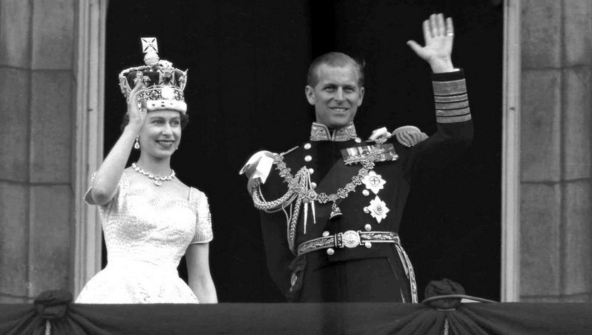 1953. god. Kraljica Elizabeta II i Princ Filip nakon njenog krunisanja