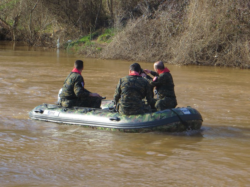 Ronioci, spasioci, žandarmerija, potraga za Nišlijkom Vesnom Jugović, Vensa Jugović, davljenje, utapanje, Nišava Ronioci, spasioci, žandarmerija, potraga za Nišlijkom Vesnom Jugović, Vensa Jugović, davljenje, utapanje, Nišava