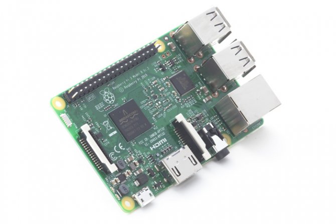 Raspberry Pi 3 računar