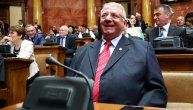 Pršti u Skupštini! Ljajićevi poslanici traže da se Šešelju oduzme mandat, Gojković odgovara: Ne prihvatam ultimatum
