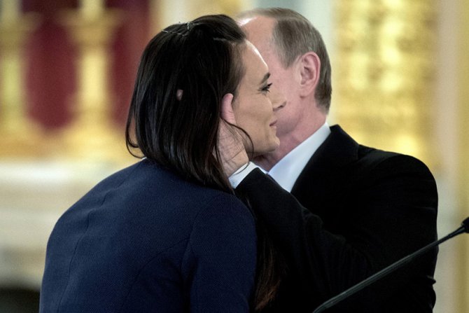 Vladimir Putin, Jelena Isinbajeva