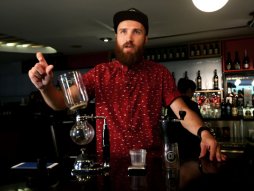 Siniša Mišic Skini, Kafe majstor   