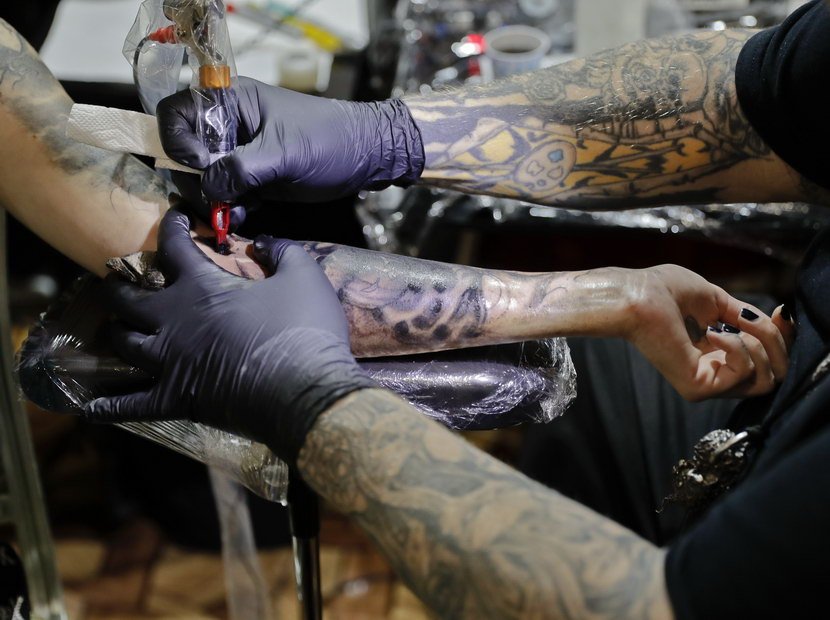 Tetovaže najvećih svetskih umetnika u Rumuniji