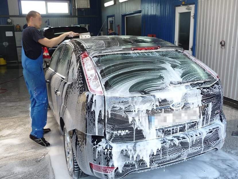 car-wash- Auto perionica, pranje auta automobila, kola,