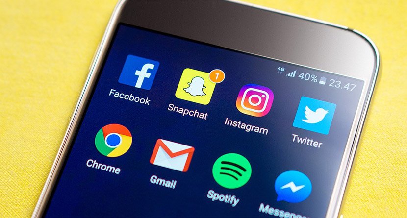 Facebook, Snapchat, WhatsApp, Twitter, aplikacije Facebook, Snapchat, WhatsApp, Twitter, aplikacije