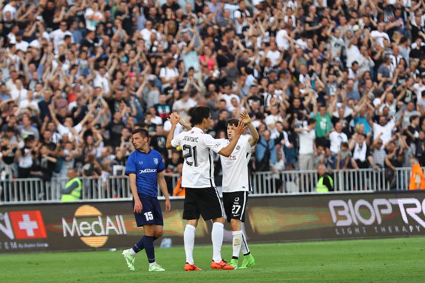 MLADOST PALA U HUMSKOJ: Partizan se ustalio na vrhu tabele!