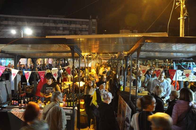 Noćni market na Kalenićevoj pijaci