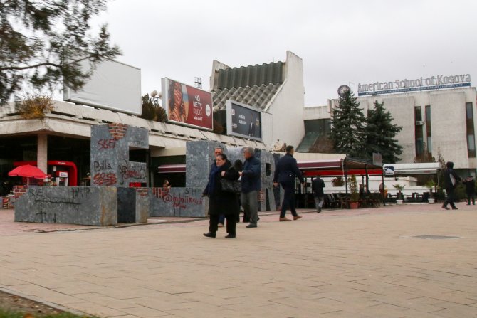 Kosovo, Priština, grad, panorama, ulica