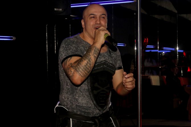 VIP Striptiz klub, Branka Blek Rouz VIP Striptiz klub, Branka Blek Rouz