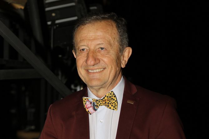 Žika Nikolić, Žika Šarenica, Amidži šou Žika Nikolić, Žika Šarenica, Amidži šou