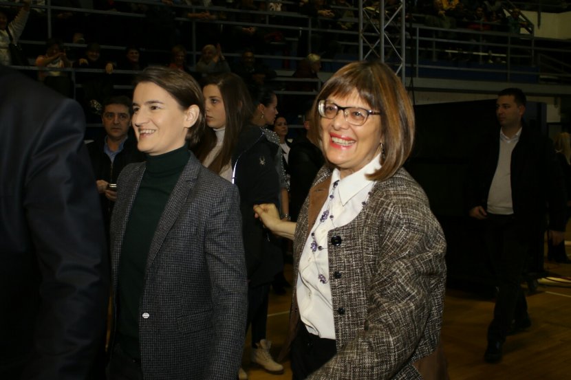 Ana Brnabić, Maja Gojković, Konvecija liste Aleksandar Vučić -Zato što volimo Beograd! Ana Brnabić, Maja Gojković, Konvecija liste Aleksandar Vučić -Zato što volimo Beograd!