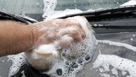 Stručnjaci upozoravaju: Ovu grešku skoro svi prave dok peru auto, a može ozbiljno da našteti