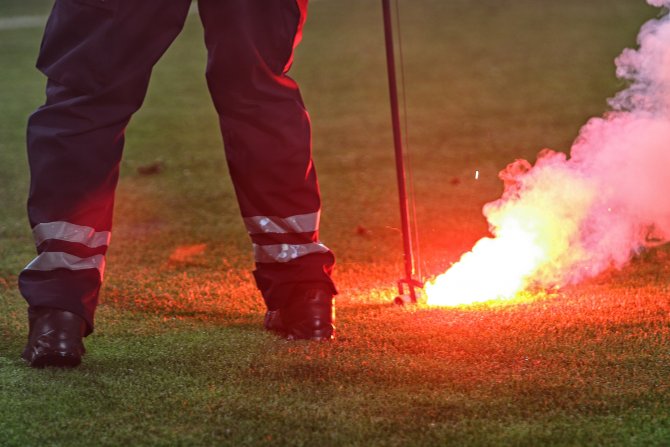 Baklja, 157 Derbi, FK Crvena zvezda, FK Partizan