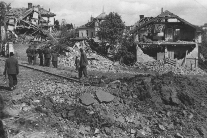 Savezničko bombardovanje Beograda 1944.