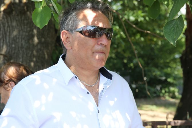 Loznica, sahrana Sinana Sakića