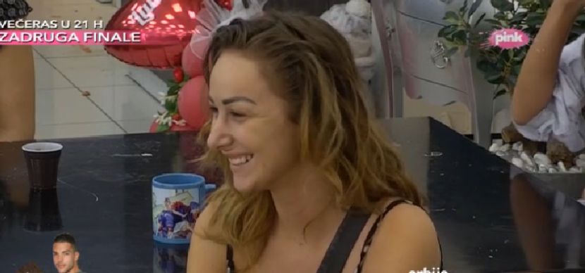 "Želim da uradimo DNK test!" Maca Diskrecija o Miletu Kitiću i sumnjama da joj je on biološki otac