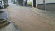 Potop u Beogradu, nema kraja gde ne lije ako iz kabla