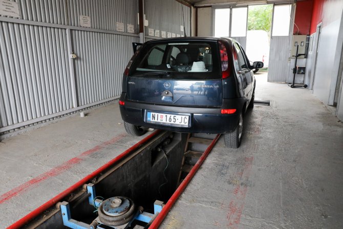 Tehnički pregled automobila, registracija vozila Tehnički pregled automobila, registracija vozila