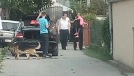 Zoran Marjanović stigao kući: Jana mu prva potrčala u zagrljaj, ispred kuće ga sačekala cela porodica (FOTO) (VIDEO)