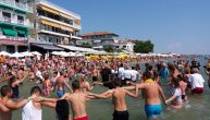 "Nisam otišao u Grčku da igram srpsko kolo": Burne reakcije na sve učestaliju praksu srpskih turista