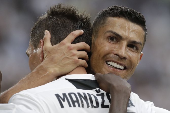 Kristijano Ronaldo, FK Juventus, Mario Mandžukić