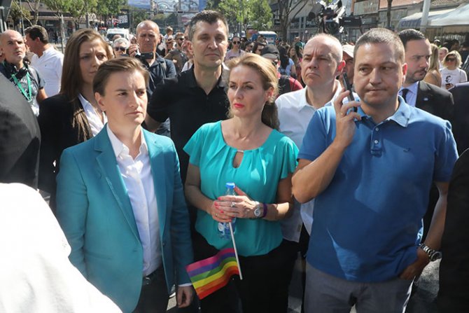 Ana Brnabic, Parada ponosa u Beogradu, Prajd, RECI DA, gej, gay pride 2018.