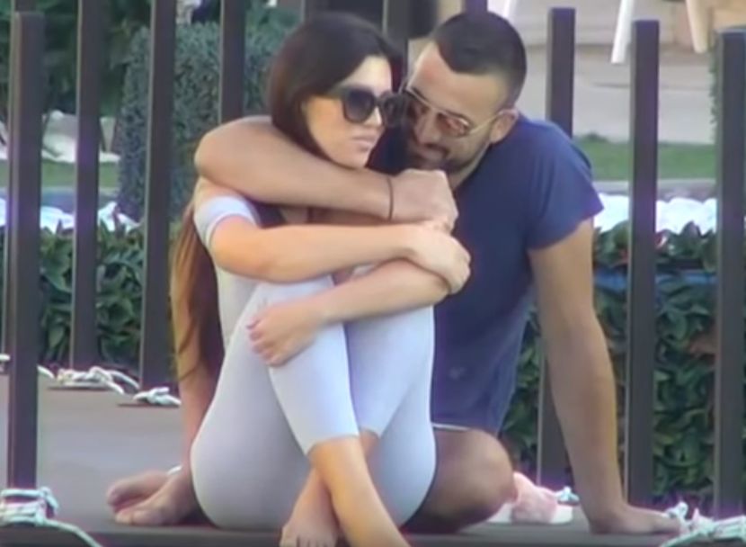 "U ovo smo ugradili svaku kap krvi i znoja, bilo je i suza"  Vladimir Tomović pokazao imanje: "Naša dedovina"