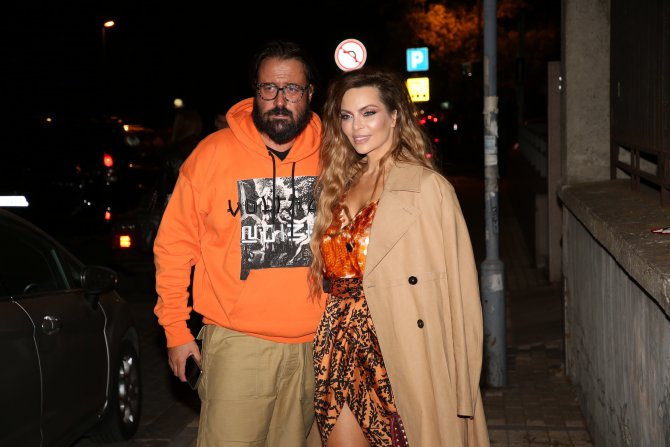 Nikolina Pišek razvod navodi kao mogućnost, ali se nakita od 15.000€ ne odriče: "Prsten zadržavam" - Vimarsana News