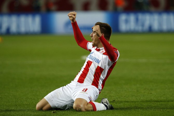 FK Crvena zvezda, Fk LIverpul, Milan Pavkov FK Crvena zvezda, Fk LIverpul, Milan Pavkov