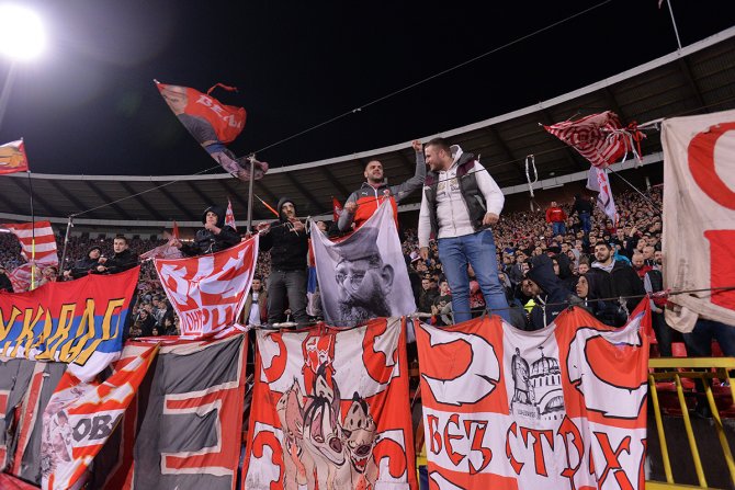 FK Crvena Zvezda, FK Liverpul