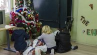 "Deda Mraze, najviše bih voleo da majku mogu videti bar na jedan sat": Potresne poruke dece iz Prihvatilišta